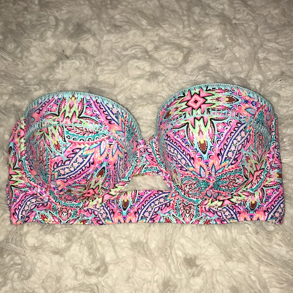 Bathing suit/ bikini top